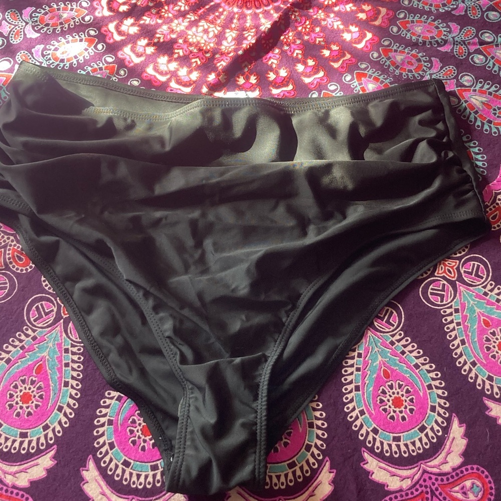Womens NWOT DRESSFO bottoms suit